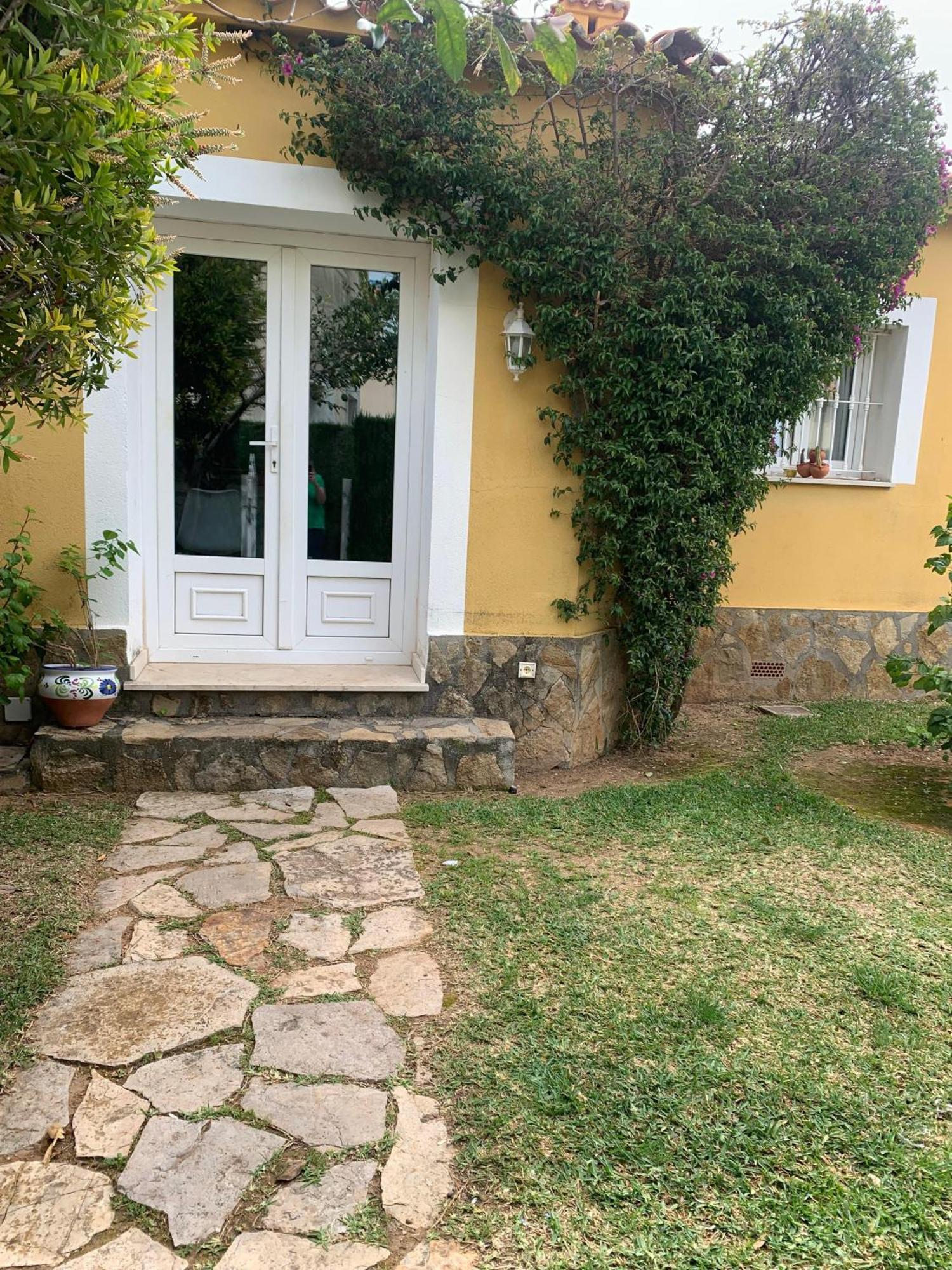 House With Garden At Oliva Nova Golf & Beach Resort Les Deveses Экстерьер фото